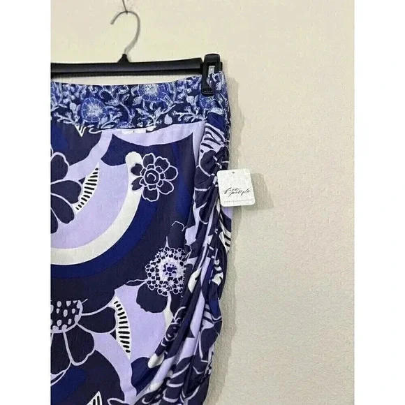 Free People She's Something Else Printed Mini Skirt Womens Size L Pruple FLoral - Picture 3 of 14